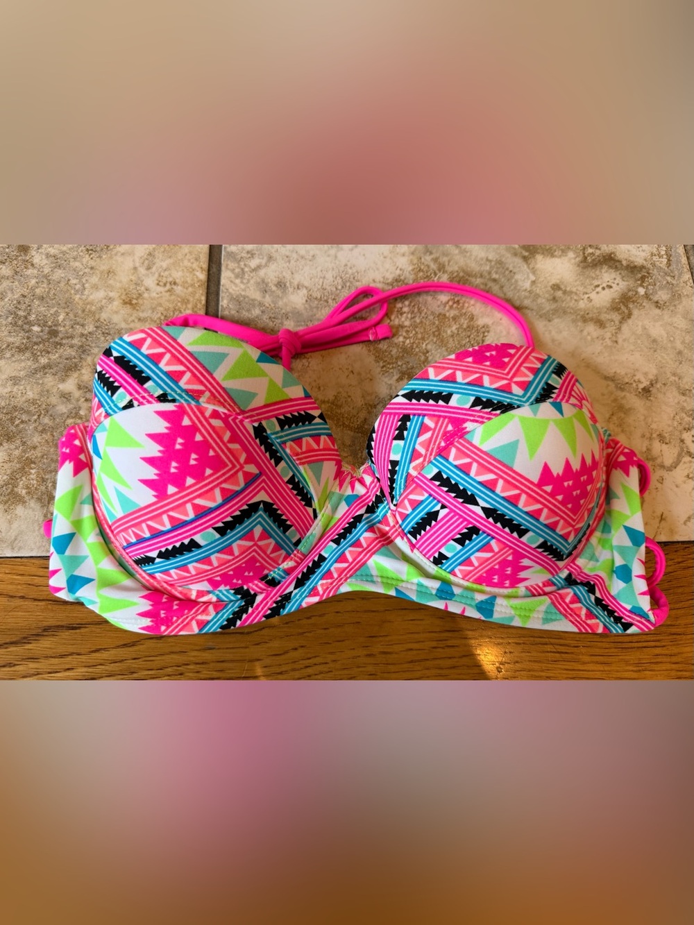 Vibrant Neon Geometric Push-Up Bikini Top - Picture 2 of 9
